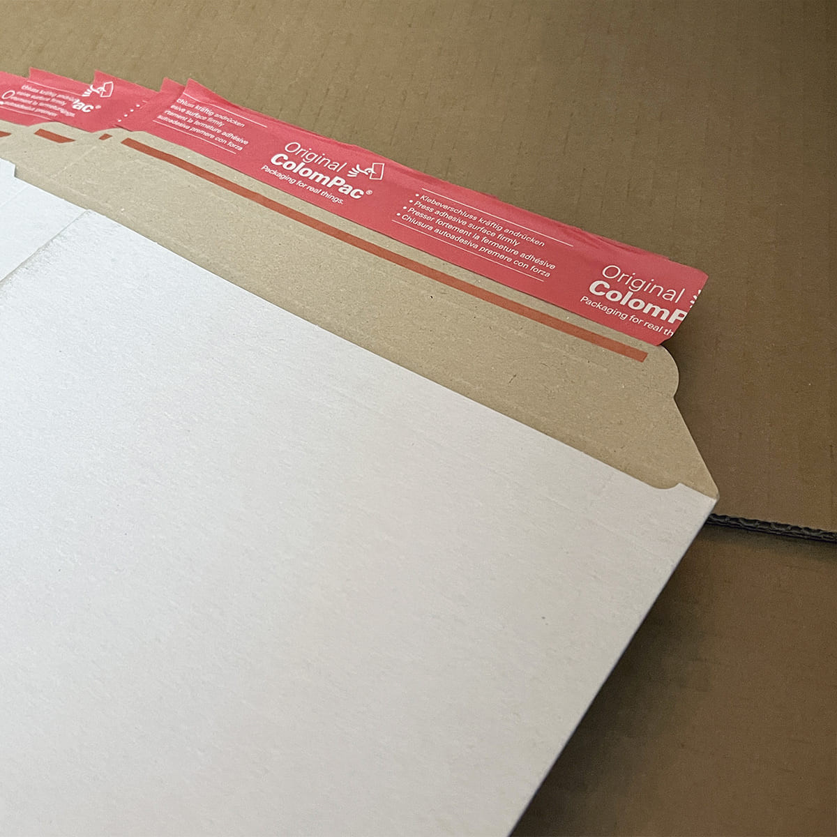 Rigid cardboard postal envelopes with adhesive closure (x5)  - Caudie