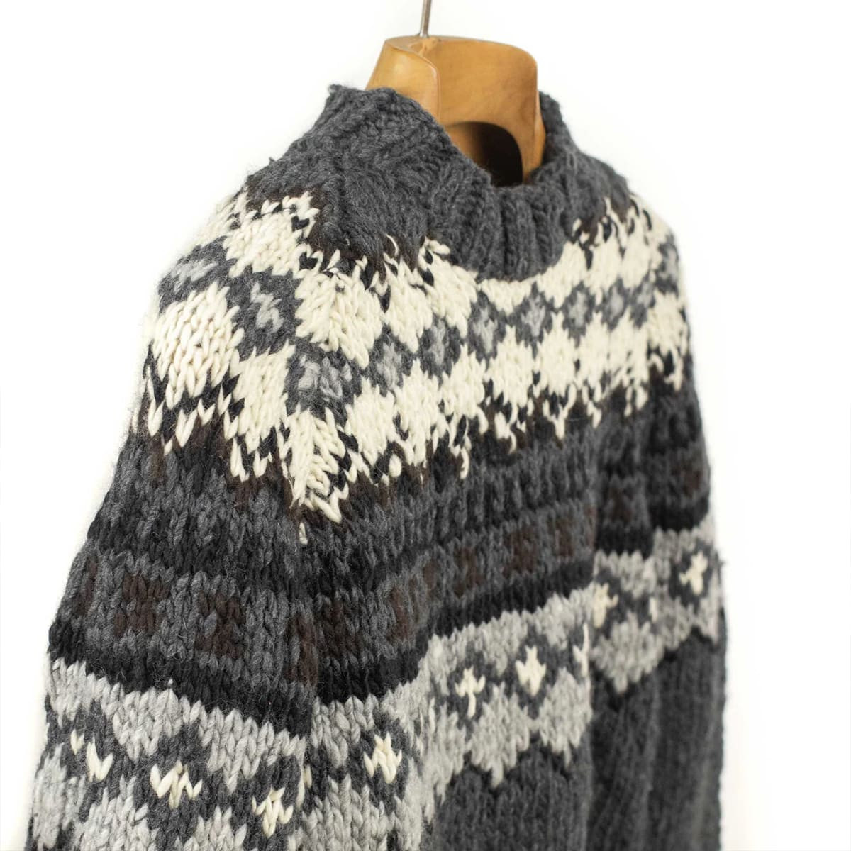 Pull en laine mérinos tricoté à la main - Gris - Caudie