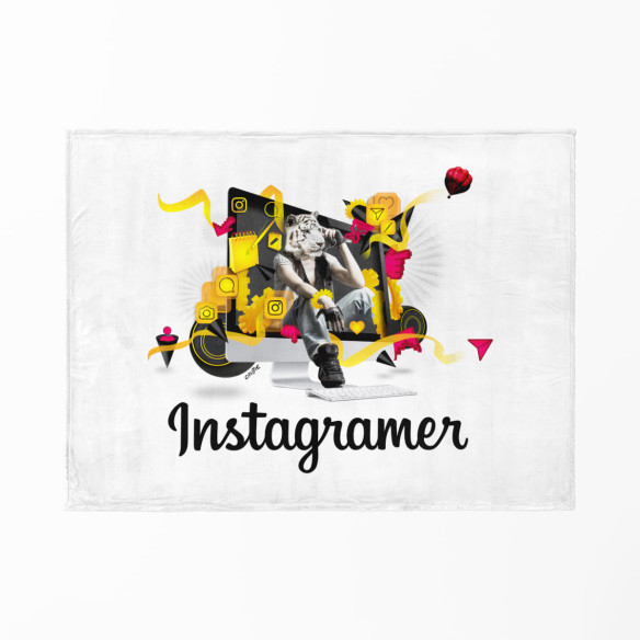Instagramer - Blanket - Caudie