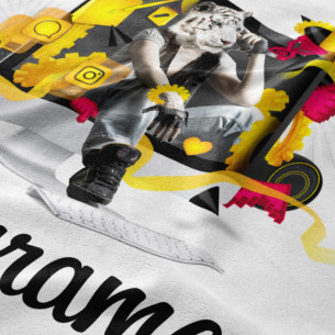 Instagramer - Blanket - Caudie 2