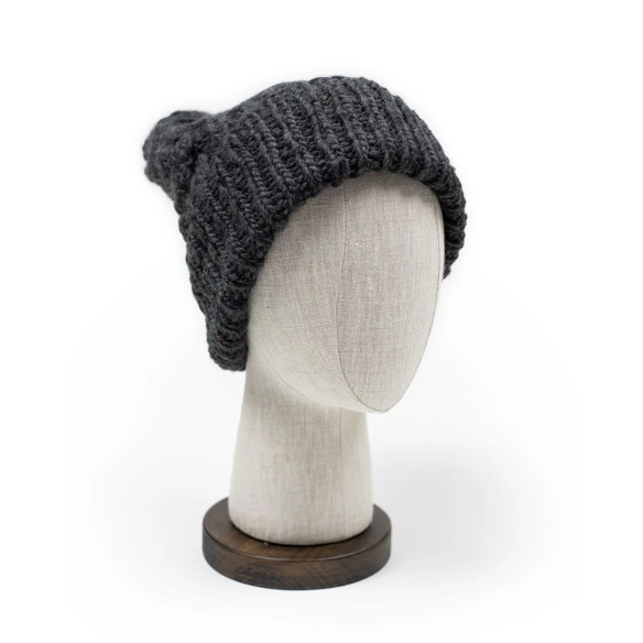 Handknit fisherman hat in merino wool - Caudie