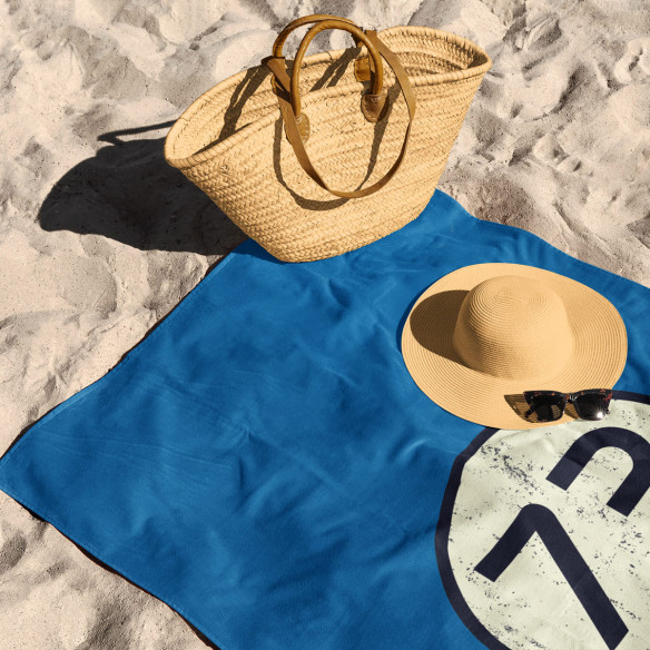73 - Beach towel - The Big Bang Theory - Caudie