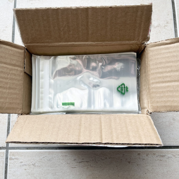 Sachets plastique transparent à fermeture adhésive - Caudie